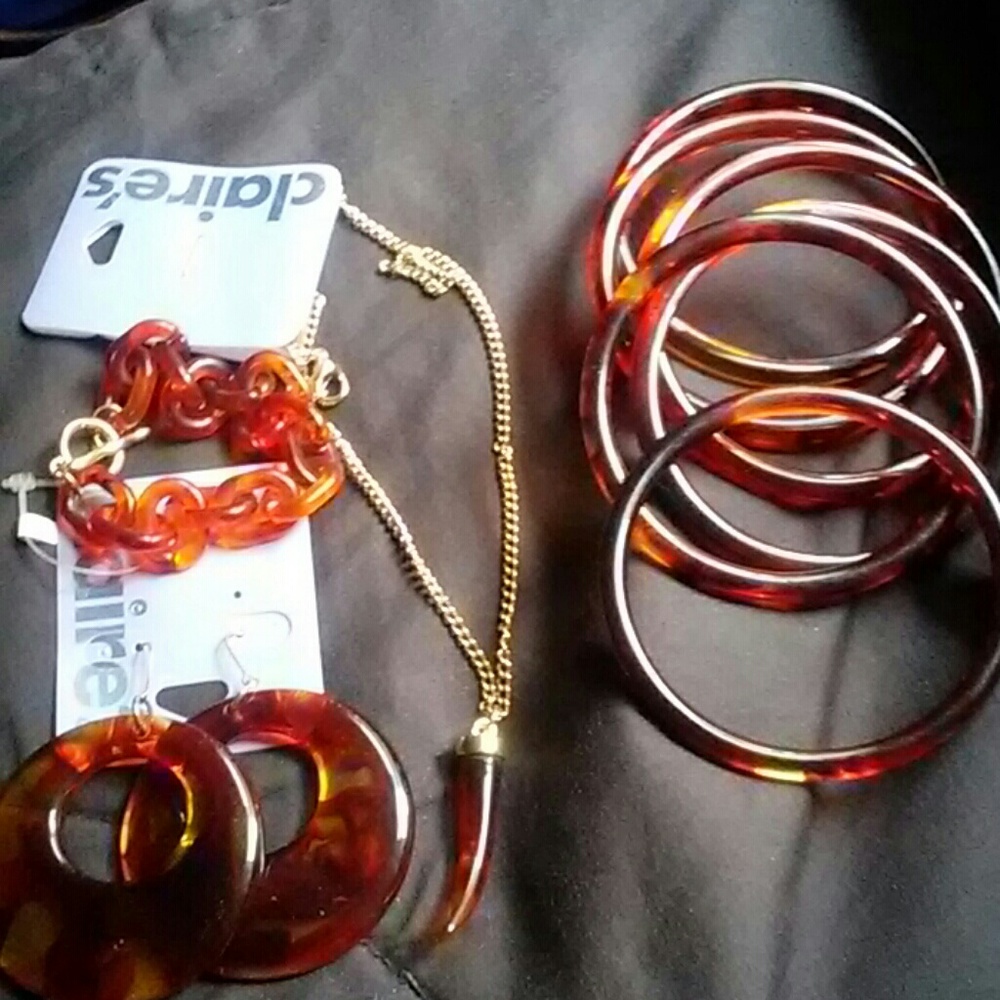 Chain, earring, & bracelets set